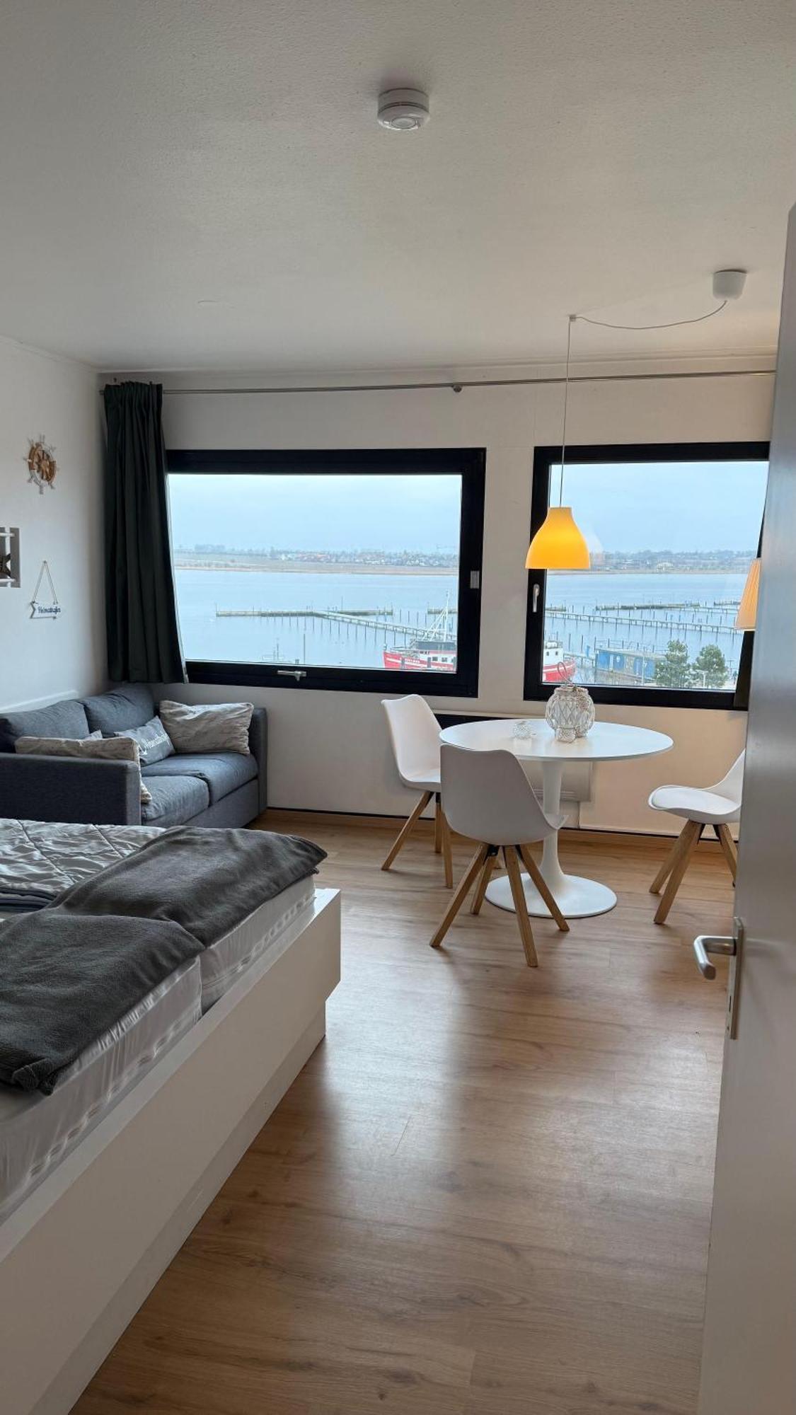 Ferienwohnung-Am-Suedstrand Burgtiefe auf Fehmarn ภายนอก รูปภาพ